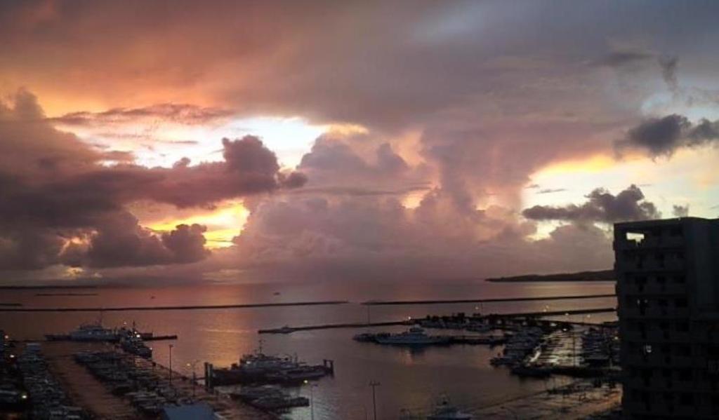 Toyoko Inn Okinawa Ishigaki-Jima Ishigaki  Екстер'єр фото